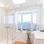 Prora - Apartment Mit Privater Dachterrasse - Sky Suite Proradies *